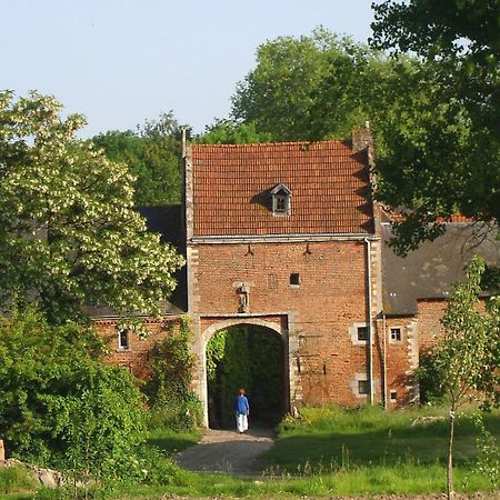 شقة Kasteel Nieuwenhoven سينت تروادن المظهر الخارجي الصورة