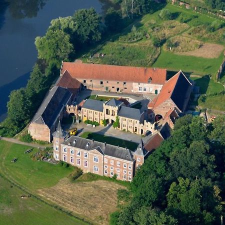 شقة Kasteel Nieuwenhoven سينت تروادن المظهر الخارجي الصورة