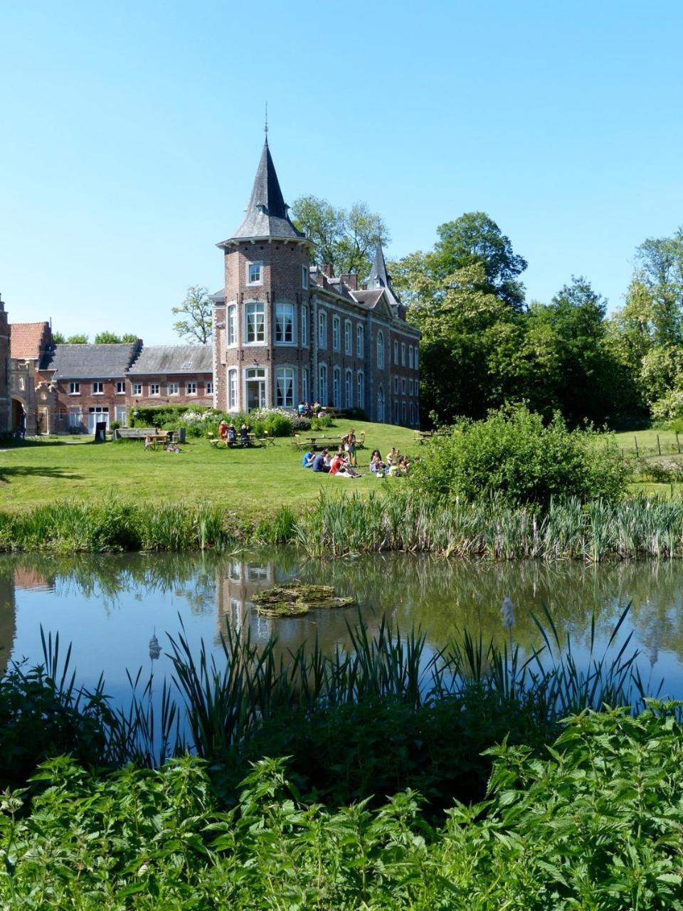 شقة Kasteel Nieuwenhoven سينت تروادن المظهر الخارجي الصورة